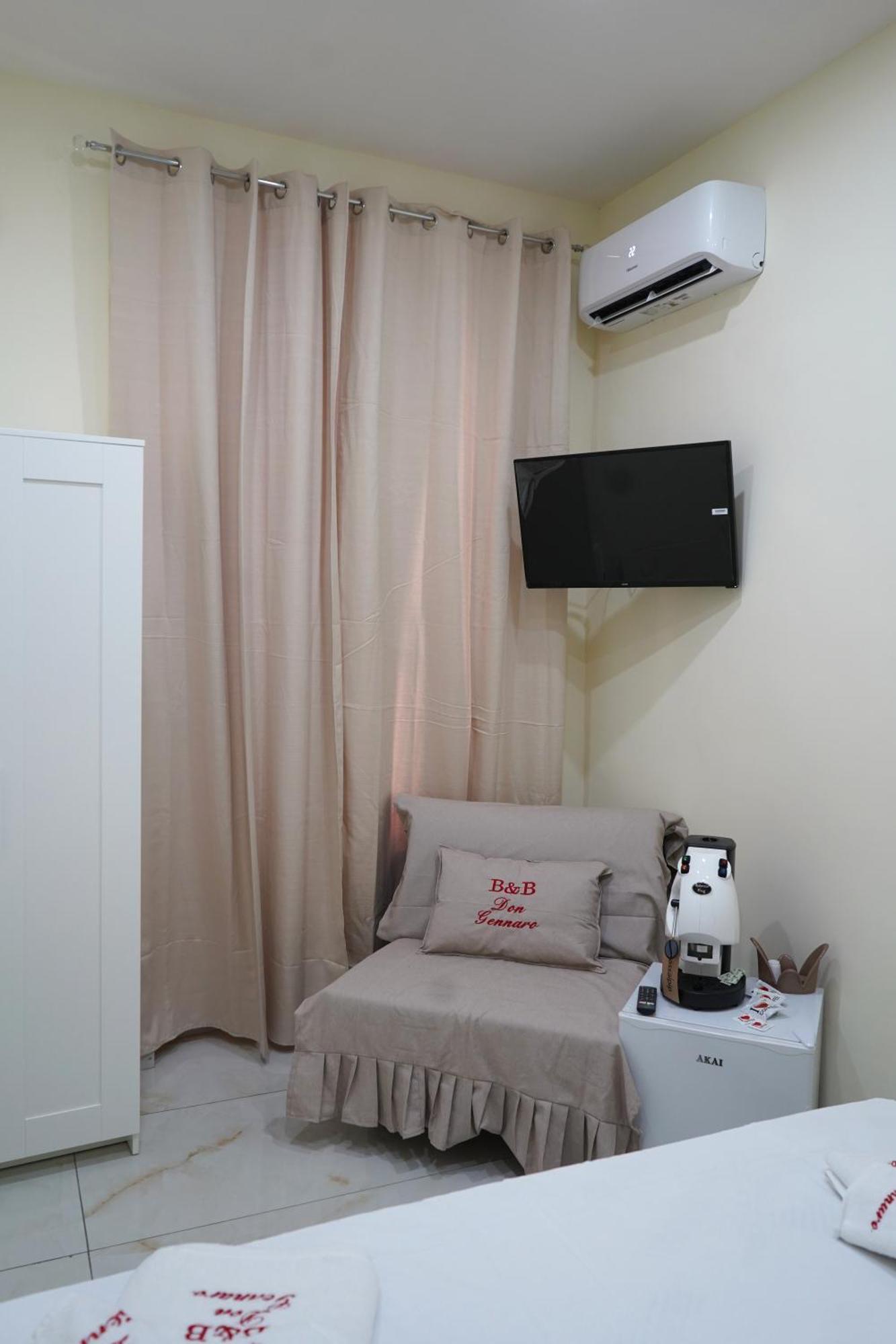 Beb Don Gennaro Bed & Breakfast Naples Exterior photo